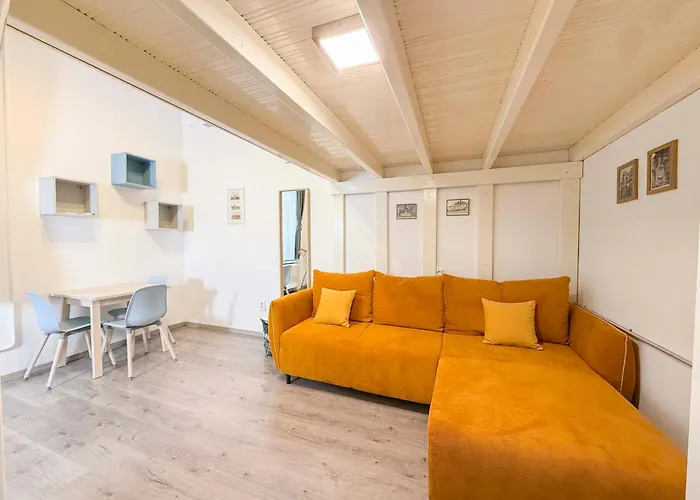 Apartament Cs7 Csanyi *