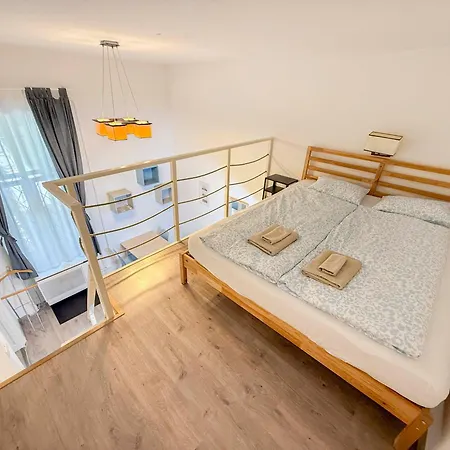 Cs7 Csanyi Apartment