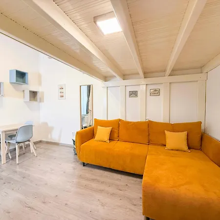 Apartamento Cs7 Csányi *